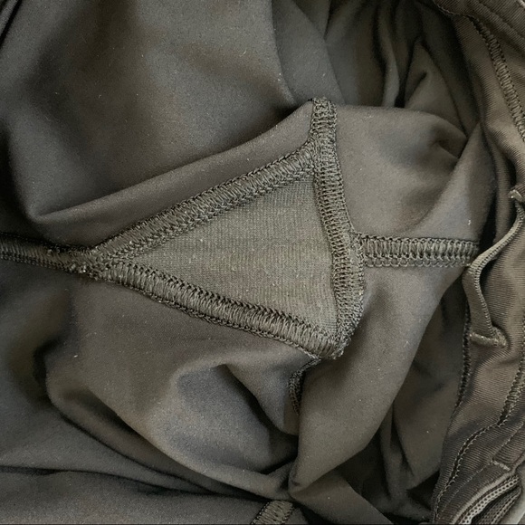 Lululemon chasing miles - Picture 4 of 5